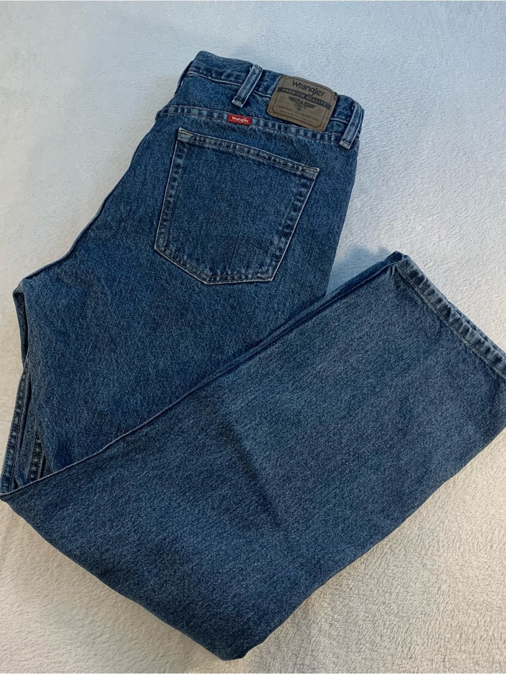 Men’s Wrangler Five Star Premium Denim Medium Wash Eagle Emblem Size 38x32